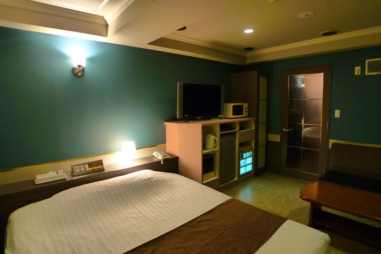Hotel Golf III Atsugi (Adults Only) Exterior foto